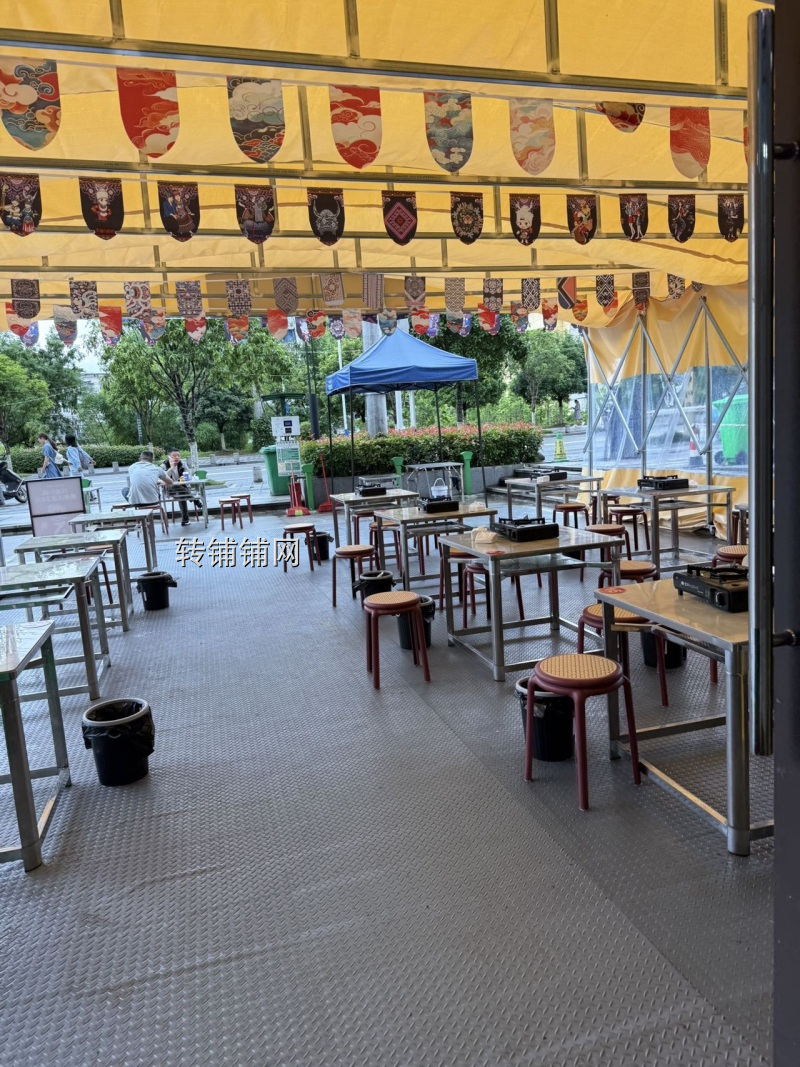 恩施武建中港主街餐饮店转让