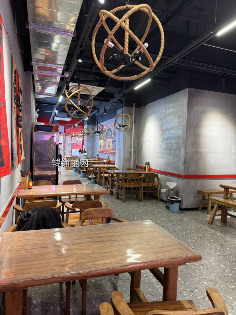 恩施新天地茶城餐饮店转让