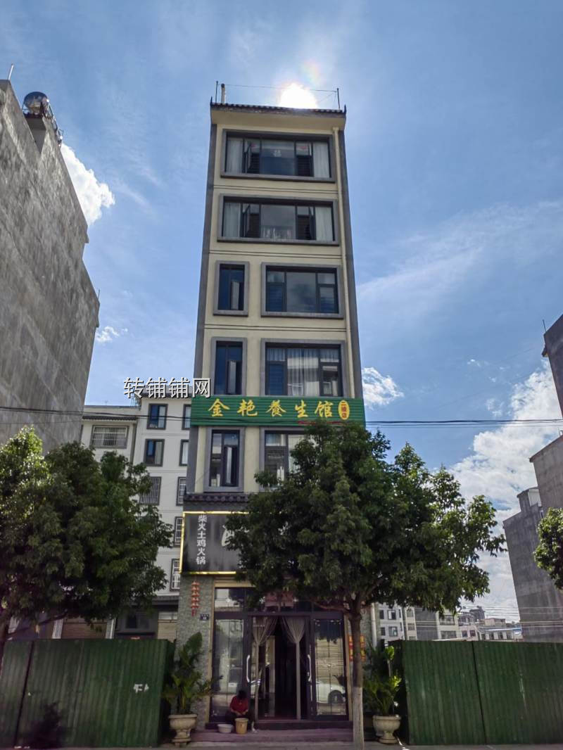 大姚金龙明德小学附近旺铺房东直租,无转让费