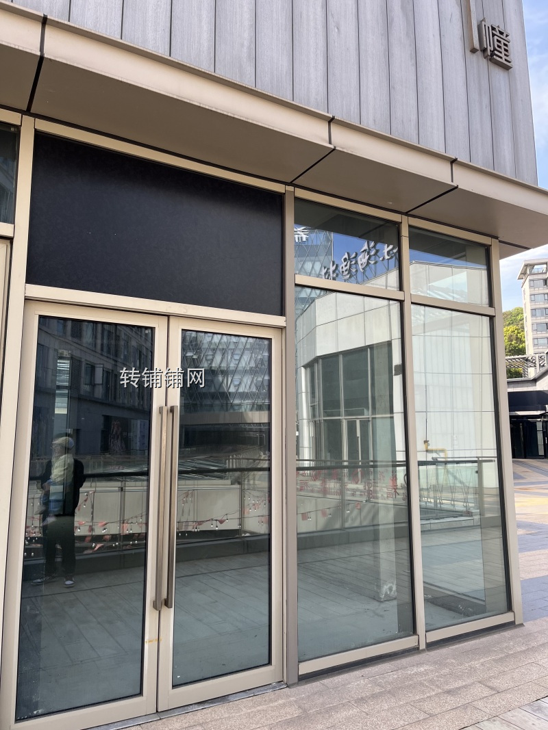 沈家门宝龙天地2楼商铺房东直租,毛坯,中介勿扰